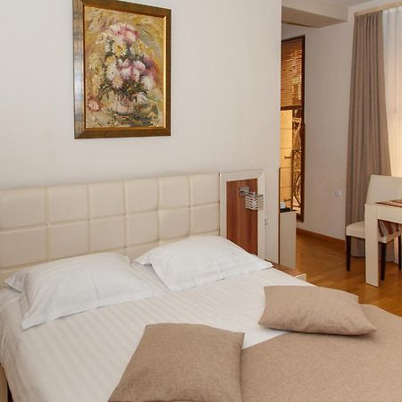 Daniel Boutique Hotel Jerevan Eksteriør billede