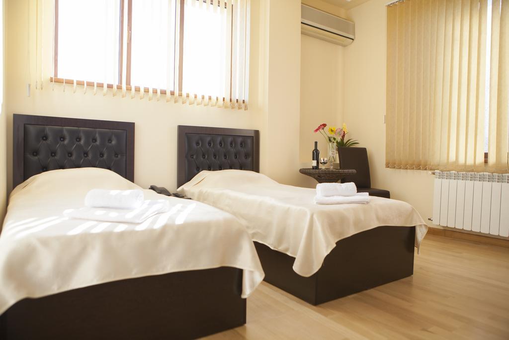 Daniel Boutique Hotel Jerevan Eksteriør billede