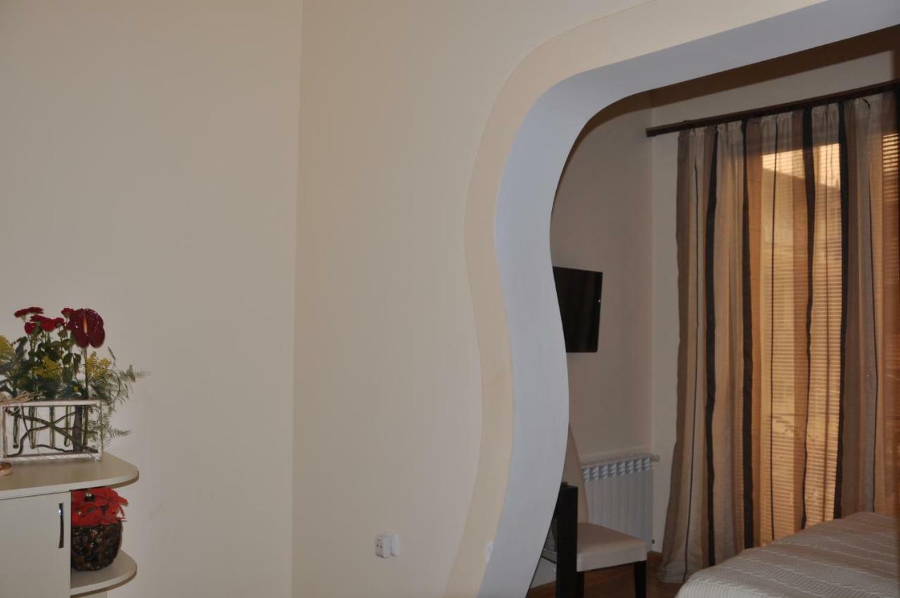 Daniel Boutique Hotel Jerevan Eksteriør billede